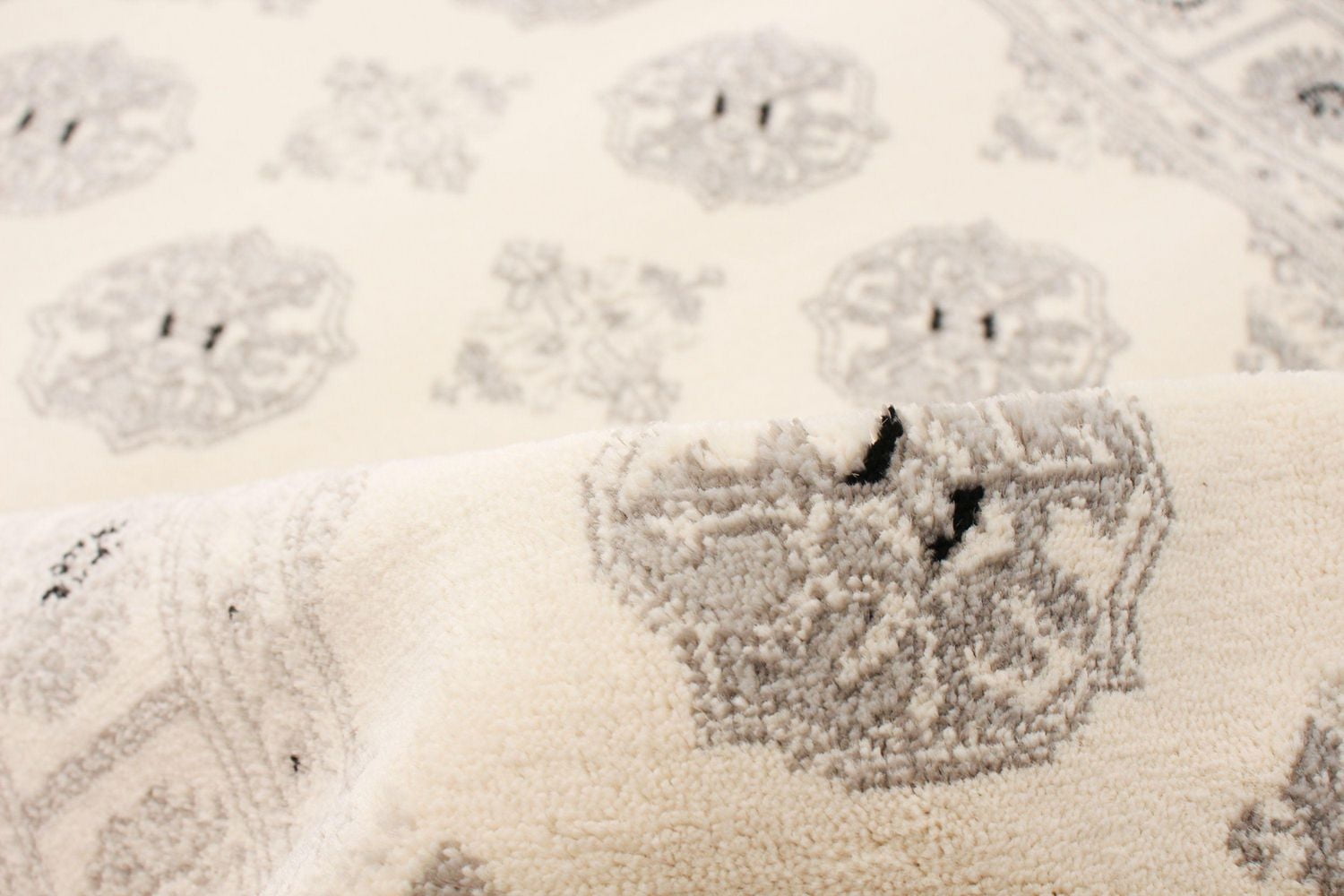 Tekke Oriental Area Rug for Living Room