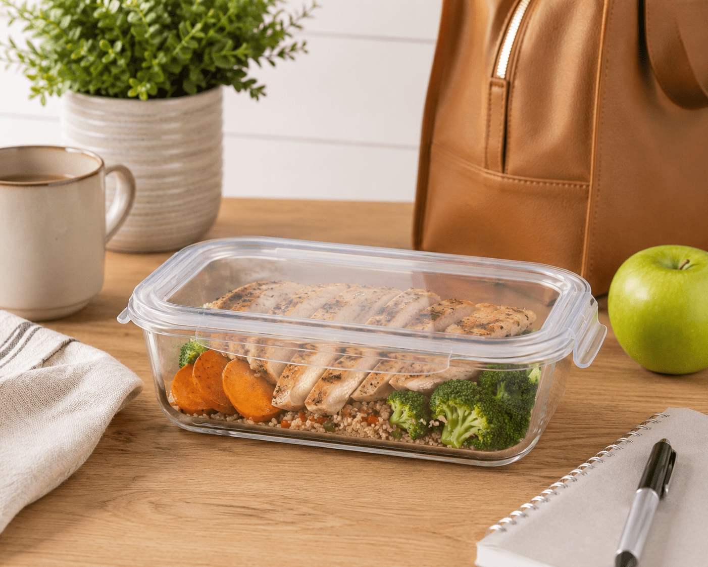 Con-Tact Rectangular Glass with Easy Snap Lid -4.4c
