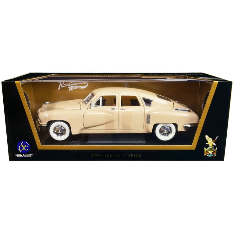 Road Signature 1948 Tucker Torpedo Cream Diecast Model Car, 1-18