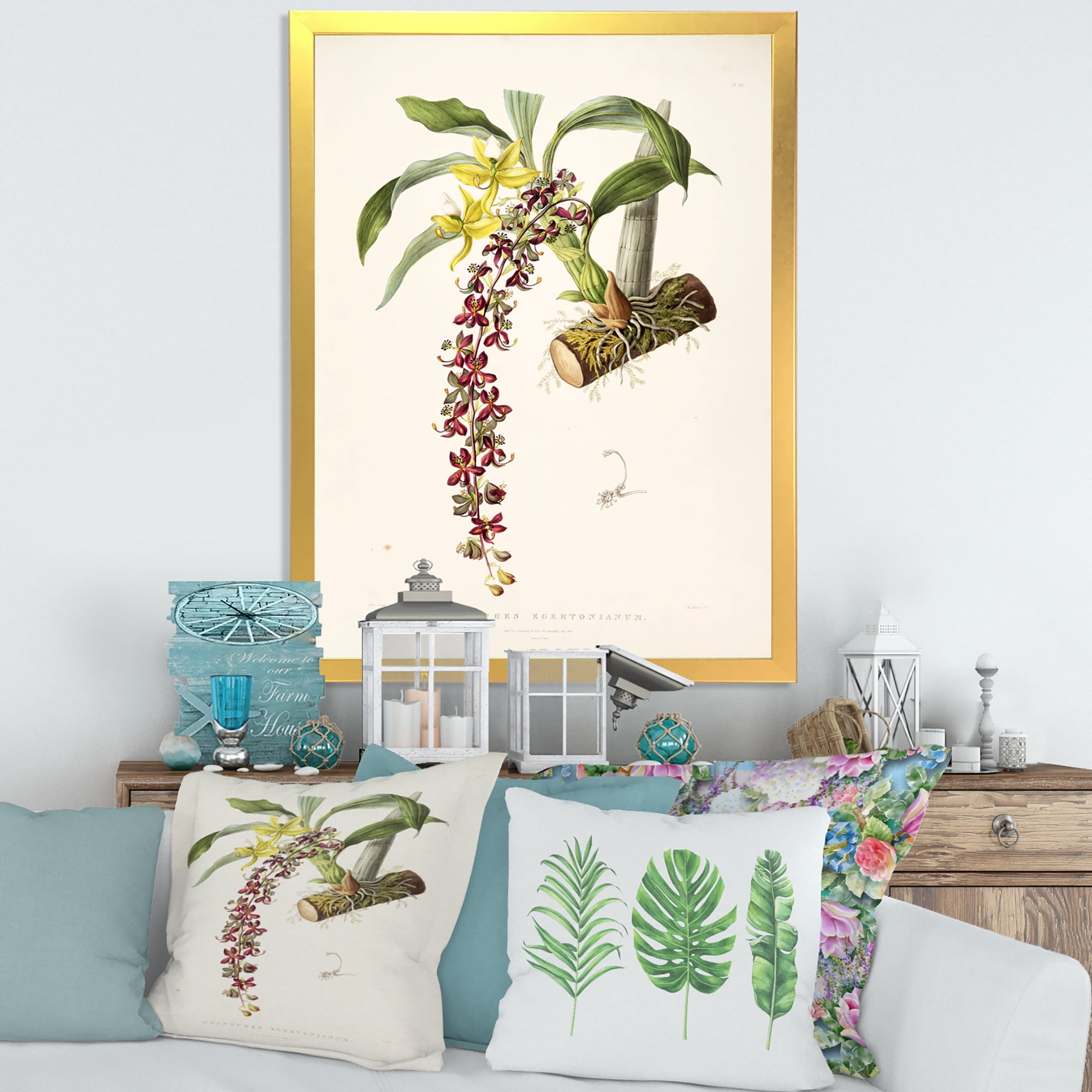 Designart 'Ancient Flower II' Traditional Framed Art Print