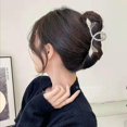 thumbnail image 3 of Fishtail Claw Clip Female Net Red Temperament Elegant Shark Clip Coiled Hair Back Head Spoon Hair Clip Hair Accessories(large Pearl Double Fishtail), 3 of 4