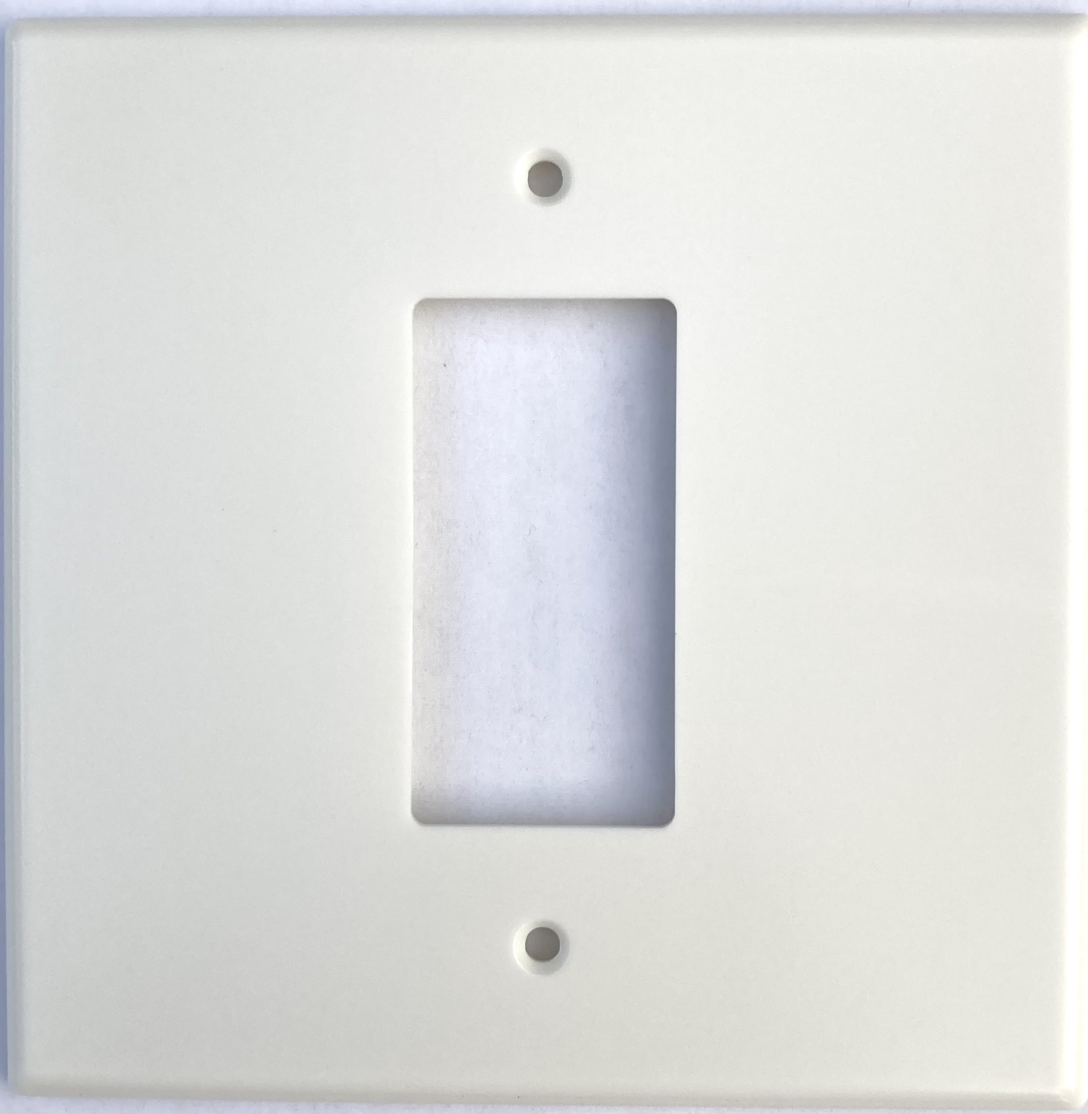 Jumbo Over Sized, 2 Gang Sized Wall Plate, 1 Opening for Rocker, GFCI
