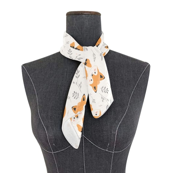 Square Scarf 24x24 Inch Woodland Fox Floral Pattern Silky Satin Sun Protection Neck Scarf for Women Multi-Purpose Head Wrap Bandana for Hair Bag Decoration