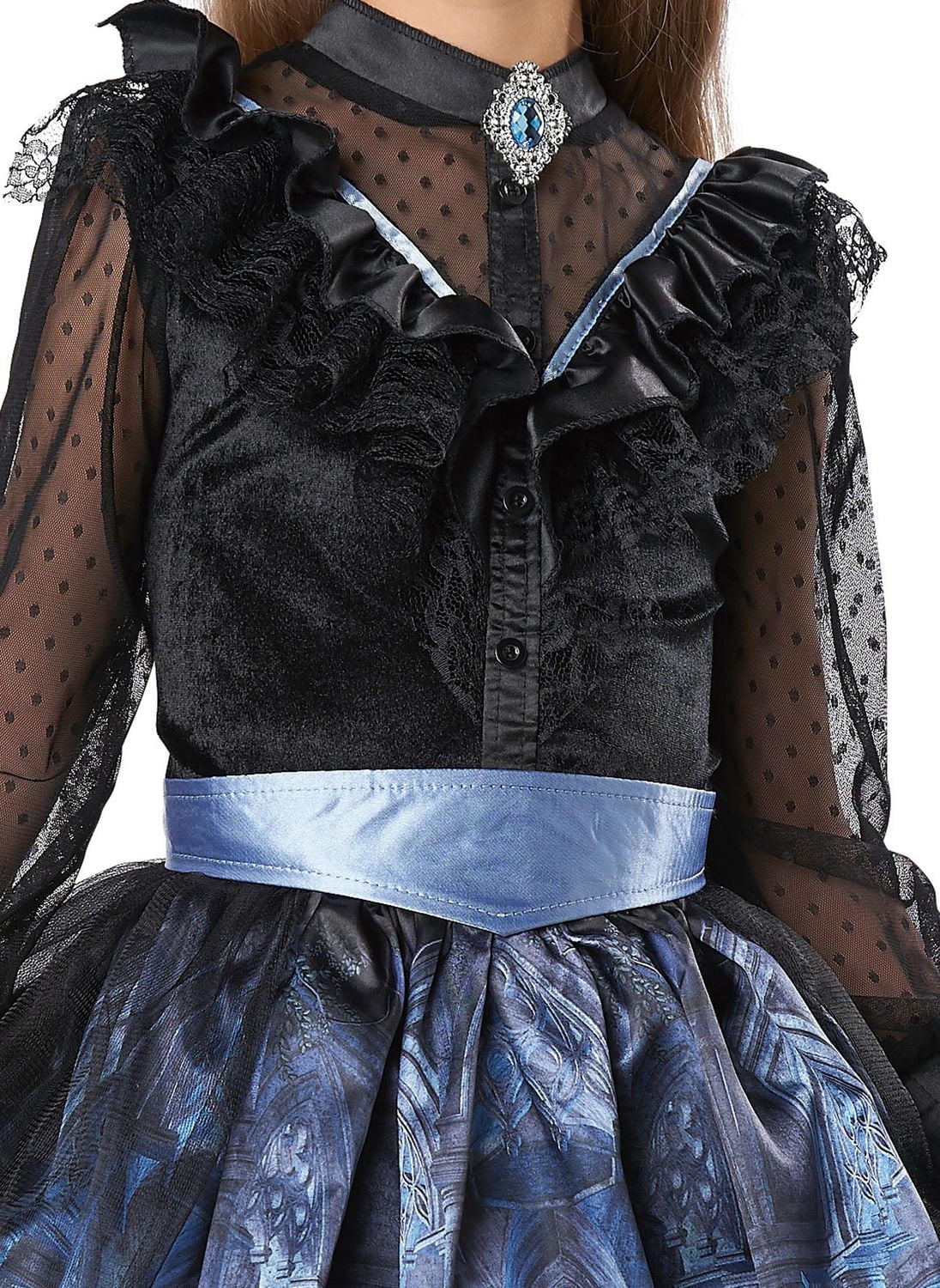 SORCIÈRE DE CIMETIÈRE GOTHIQUE