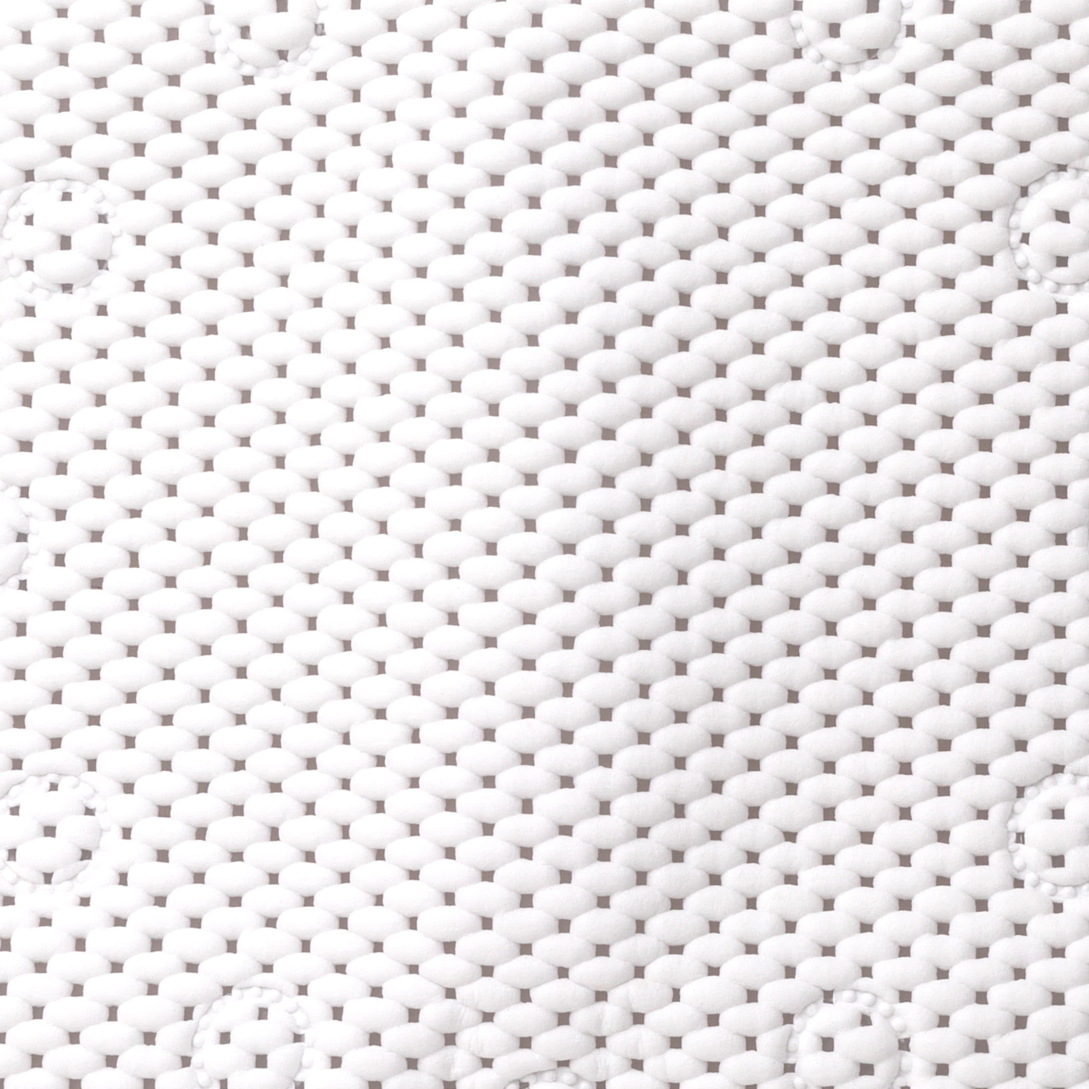 Mainstays 17" x 36" Cushioned Foam Bathtub Mat with Suction Cups, White