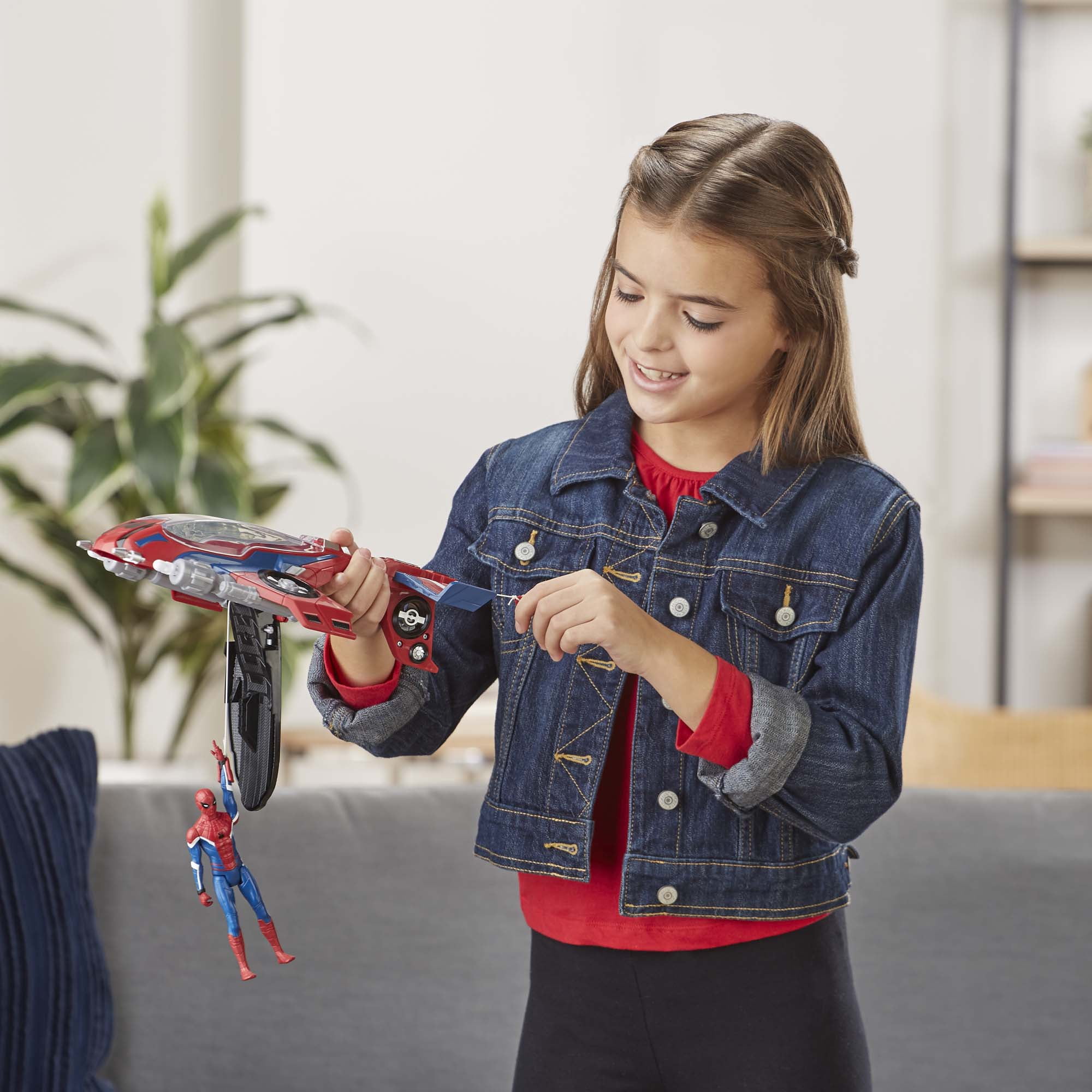 Spider Man Far From Home Spider Jet with Spider Man Figure