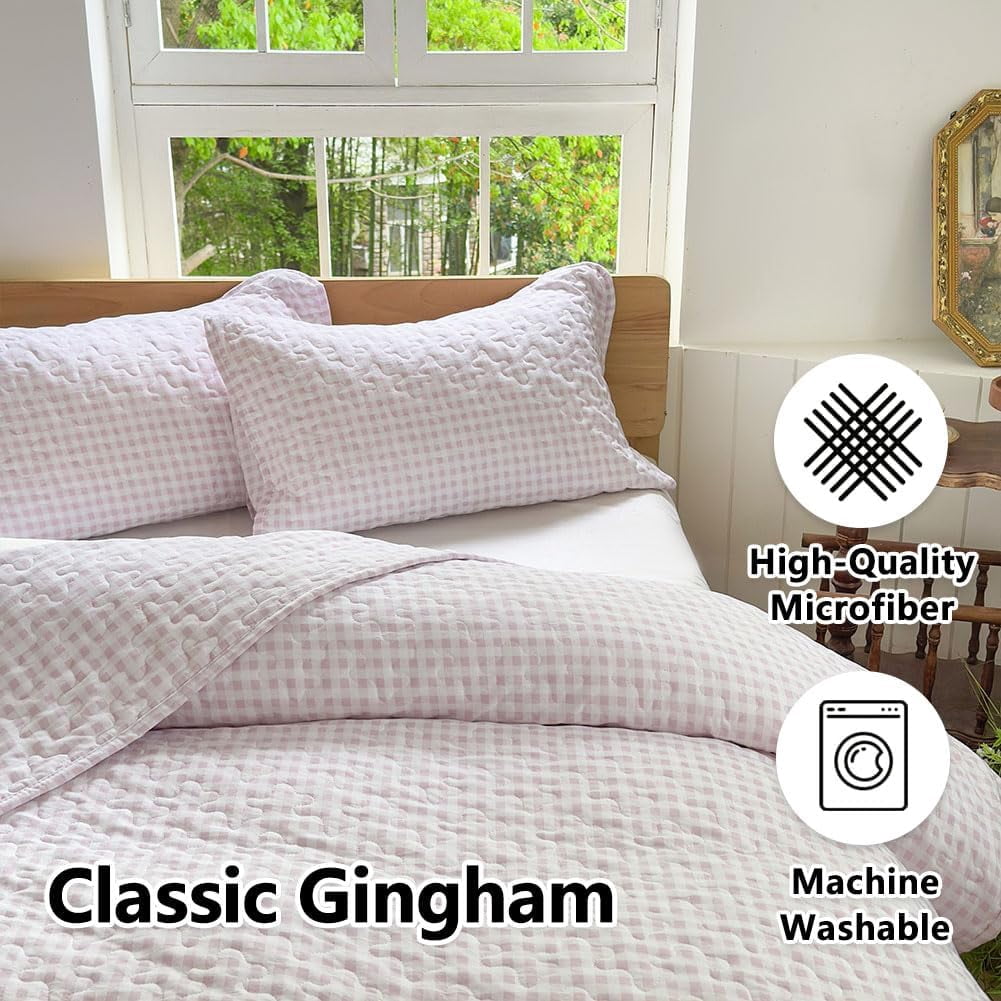 Pink Gingham Queen Quilt Set, Soft Pre-Washed Microfiber Plaid Queen Bedspread, Lightweight Checked Summer Quilt, Grid Bedding Coverlets for All Seasons (Includes 1 Quilt, 2 Pillow Shams)