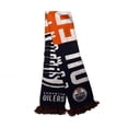thumbnail image 2 of Edmonton Oilers Foulard d'Hiver avec Écusson des 2020, 2 of 3