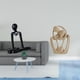 thumbnail image 2 of Escultura de pareja de pensadores abstractos, figura creativa de resina, adorno decorativo para armario, dormitorio, estantería, cafetería, escritorio, 2 of 8