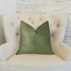 thumbnail image 2 of Almohada de lujo Plutus Upland Doble cara 20 x 20 Verde claro y marfil, 2 of 2
