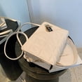 thumbnail image 4 of Bolso Bandolera De Un Hombro Con Cadena De Metal Blanca BLOSOOM PU, 4 of 4