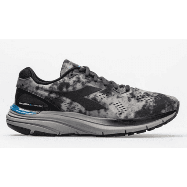 diadora blushield mythos