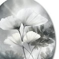 thumbnail image 3 of Designart "Tropical Palm Art For Ginkgo I" Floral Leaves Metal Round Art Living Room, 3 of 5