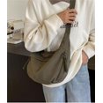 thumbnail image 3 of Bandolera EMGILL Nylon Crescent para mujer impermeable, 3 of 4