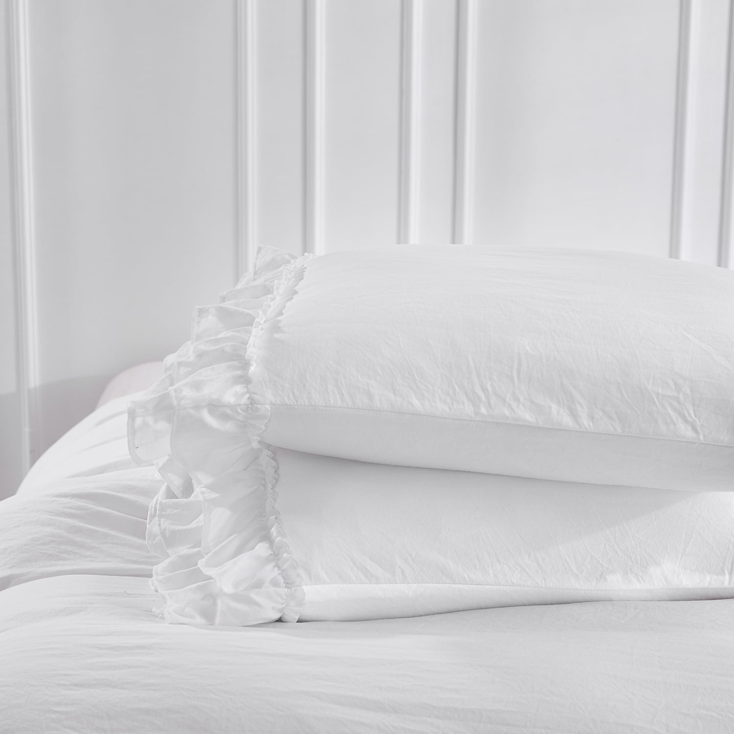 HIG 3 Piece Vintage Duvet Cover Set, Ultra Soft Pre-washed Microfiber, Off-white, Queen