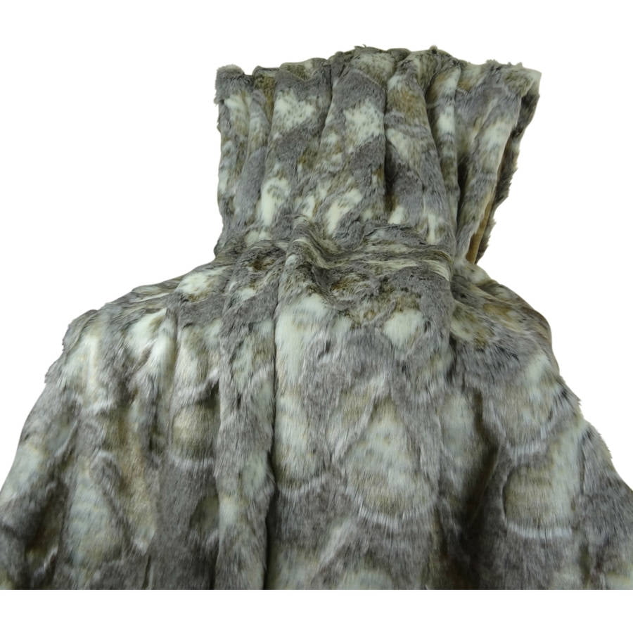 Plutus Faux Rabbit Fur Throw