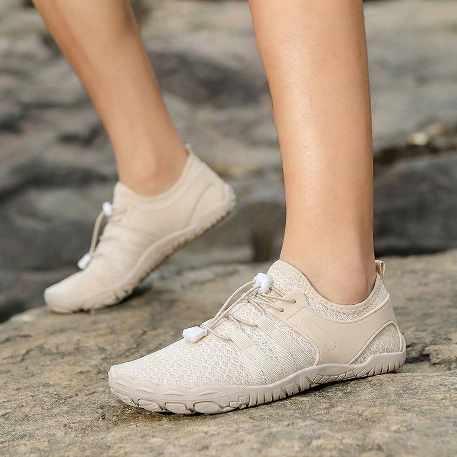 KANG Fashion Unisex Outdoor River-Trekking Shoes, Non-Slip, Water-Resistant Aqua Shoes for Hiking, the Beach, the Pool, the Gym, and Outdoor Sports with a Flexible, Protective Sole Beige 42