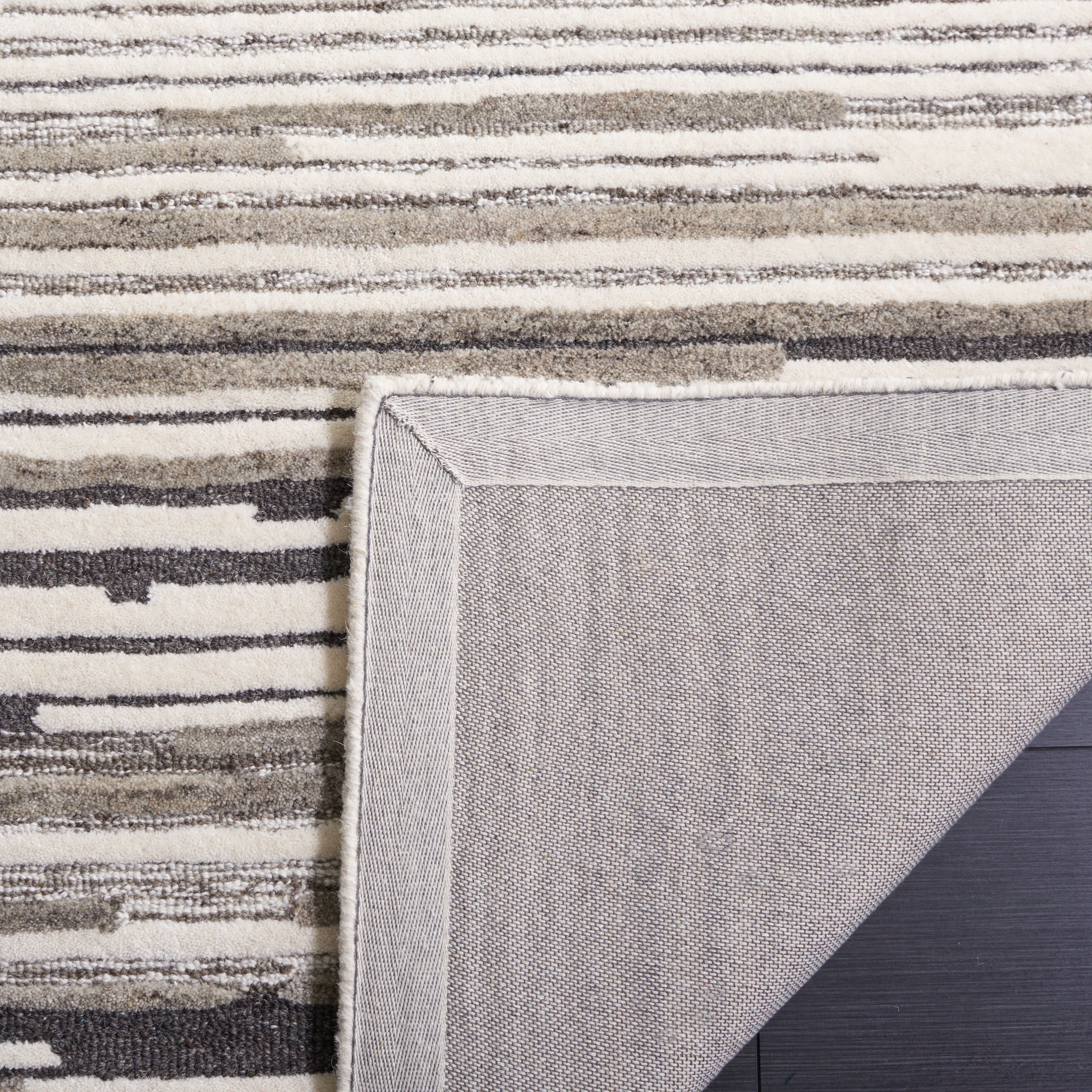 SAFAVIEH Fifth Avenue Dedrick Abstract Area Rug, Natural/Grey, 3' x 5'