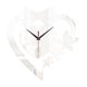 thumbnail image 1 of Elegante y silencioso reloj de pared en forma de corazón fabricado en acrílico, ideal para el salón. Plata, 1 of 9