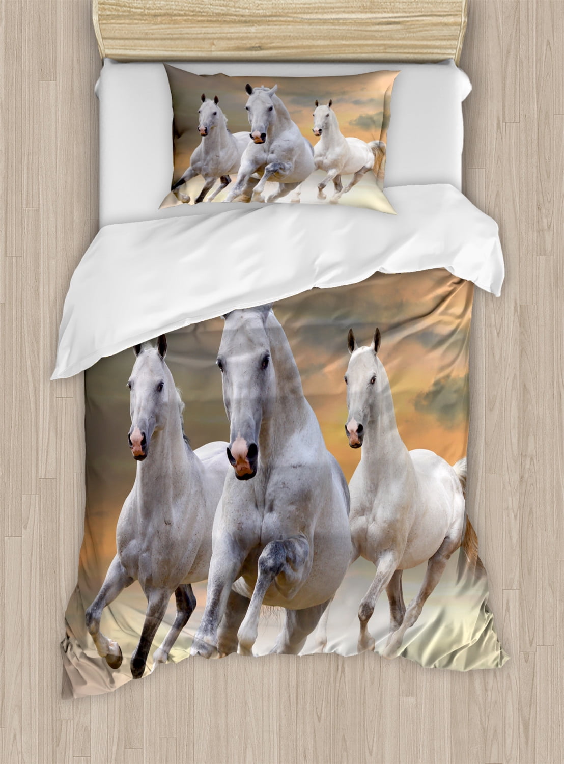 Horses Twin Size Duvet Cover Set, Stallion Horses Running on a Mystic