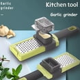 thumbnail image 3 of Rallador de jengibre con mango, mini rallador de acero inoxidable con tapa protectora para alimentos, rallador de ajo., 3 of 5