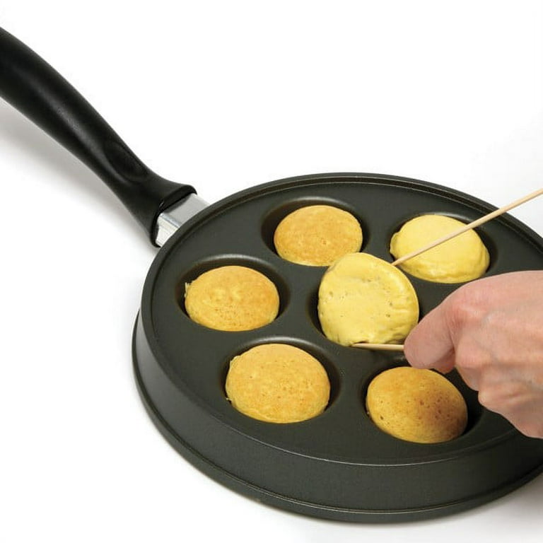 Lodge Cast Iron Aebleskiver Pan 23 cm