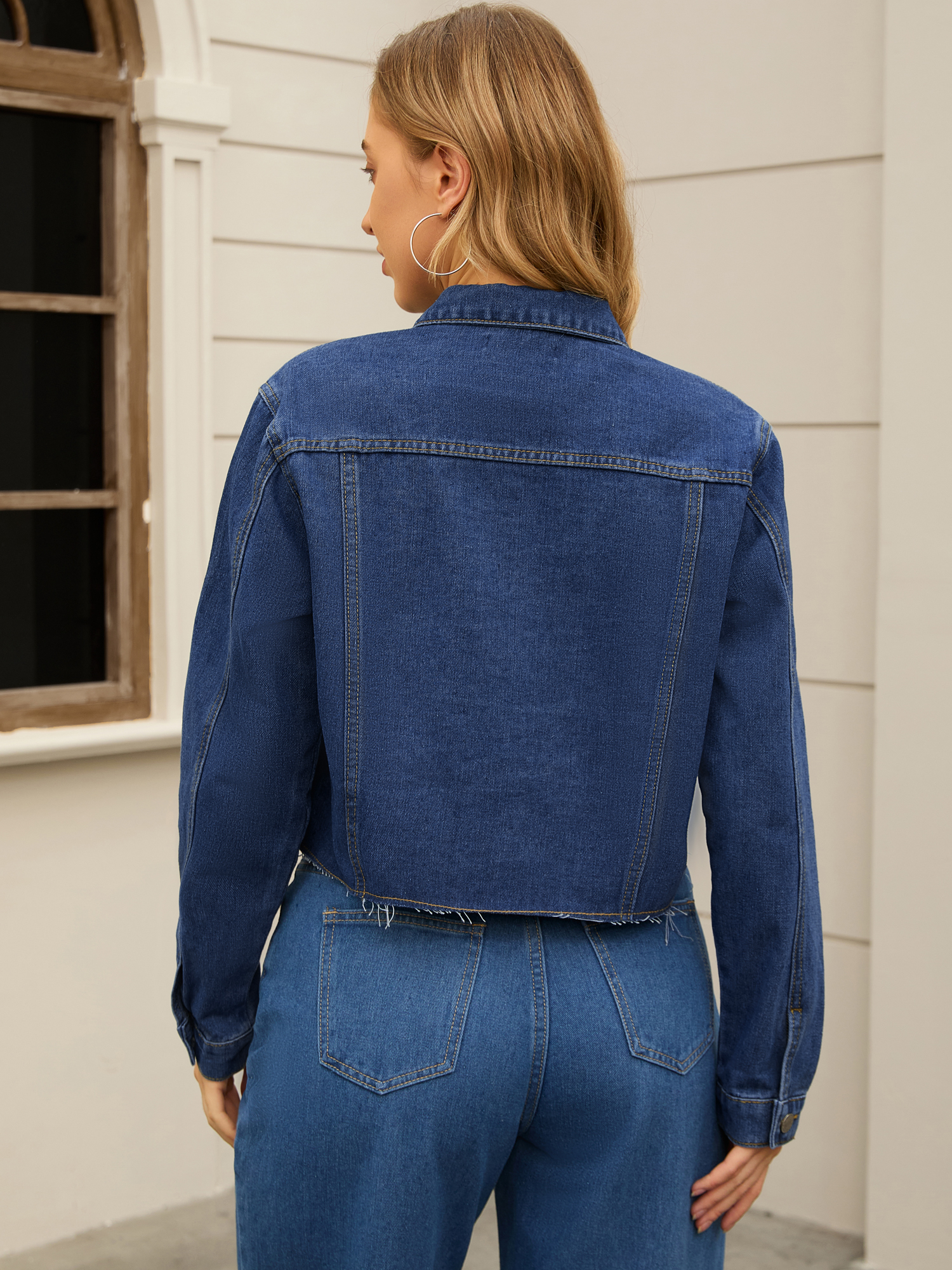 DARING DIVA Women's Cropped Washed Lightweight Frayed Hem Denim Jacket 2XL Dark Blue