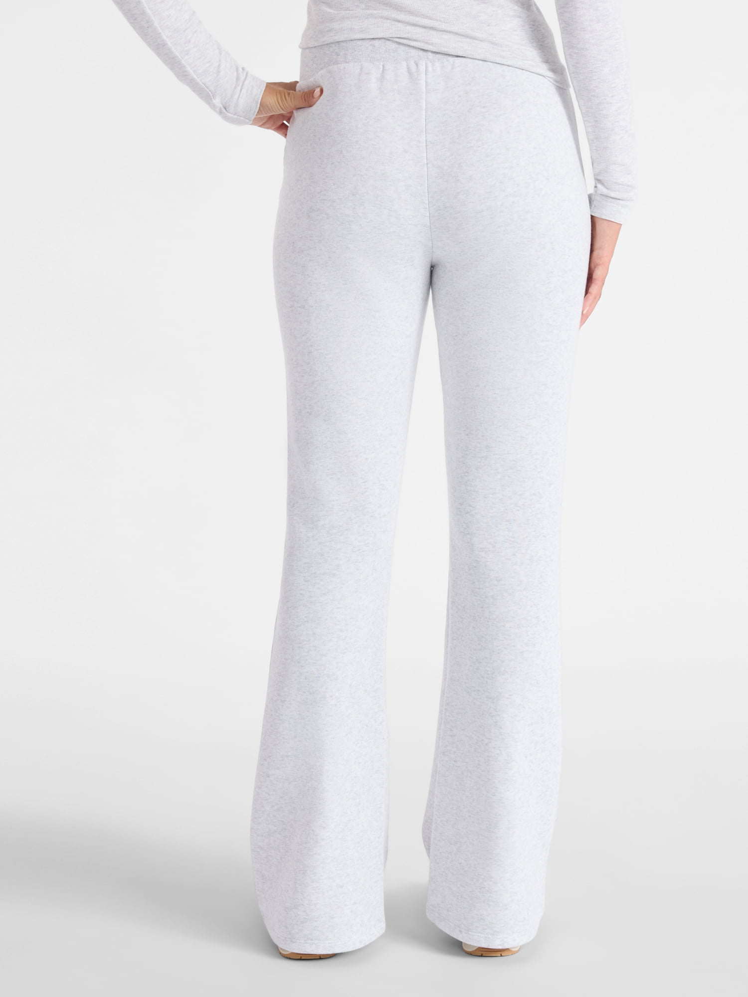 No Boundaries Fleece Flare Pants, 31.5” Inseam, Women’s