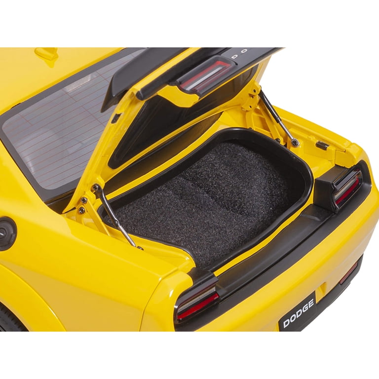 CHALLENGER ケース イエロー Dodge Challenger SRT Hellcat Widebody Yellow Jacket with Satin