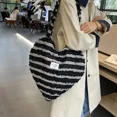 thumbnail image 4 of Bolso de hombro de lona 2024, nueva versión coreana, de moda, sencillo, para mujeres de Internet, bolso de mano para llevar al trabajo, 4 of 5