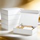 thumbnail image 3 of 5PCS Caja de Regalo con Tapa Magnética, 26 * 19 * 8, Embalaje de Lujo, Rectangular, Plegable, Cajas de Propuesta para Dama de Honor, Boda, Navidad, Halloween, Regalo para Cumpleaños, Blanca, 3 of 4