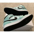 thumbnail image 3 of Ni - ke NEW Ni - ke Air Jordan 1 Mid Size 10.5 Women Light Dew Teal Tint BQ6472300 AJ1, 3 of 5