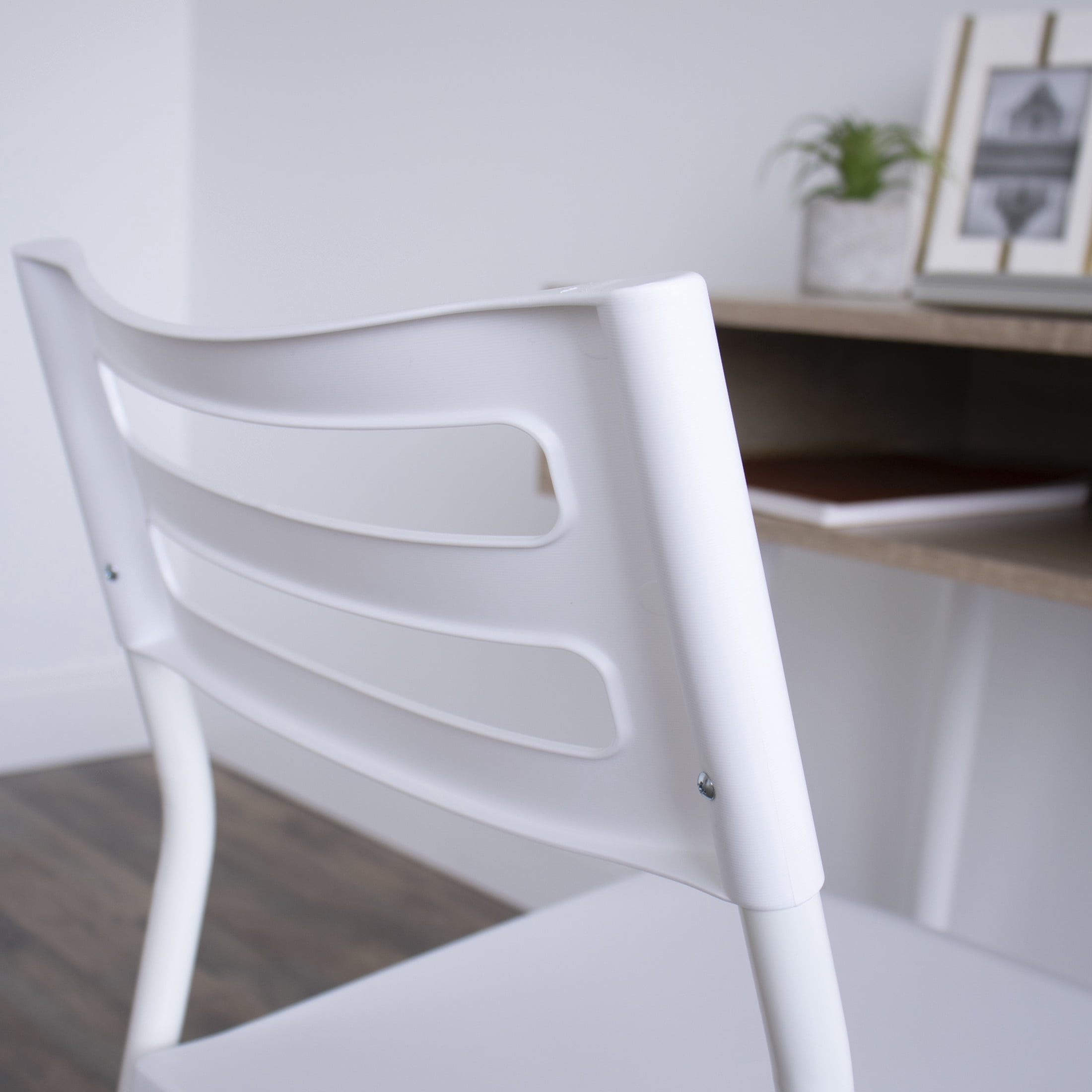 Humble Crew Lightweight Industrial Office Desk Chair, White