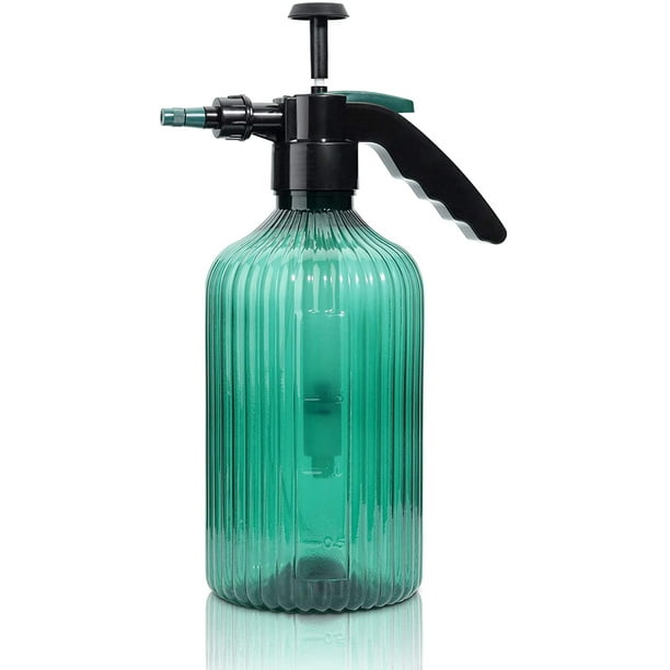 Large plastic spray bottles deals