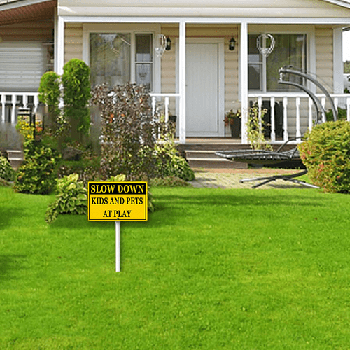 Kurmntregon Slow Down Kids And Pets At Play Yard Sign With Stake Caution Neighborhood Aluminum Outdoor Lawn Roads Street Business Porch Farmhouse Ranch Farm Courtyard Traffic 8x12inch