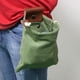thumbnail image 4 of Forraje De Lona Bolsa De Recolección De Frutas Plegable Con Cubierta De Cuero Bolsa De Almacenamiento Con Cordón Para Acampar Al Aire Libre Vogacara HA042948-04, 4 of 6