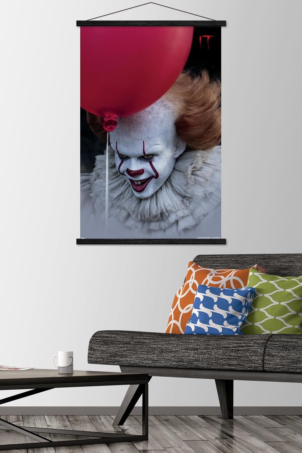 IT - Balloon Wall Poster with Magnetic Frame, 22.375" x 34"