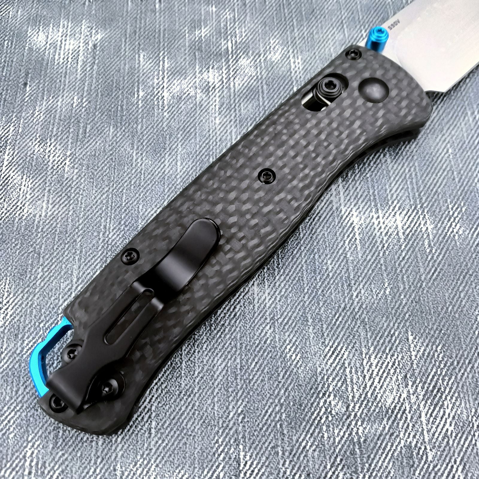EDC Men's Everyday Folding Pocket Knife with Carbon Fibre Handle and Manual Opening for Camping , Black