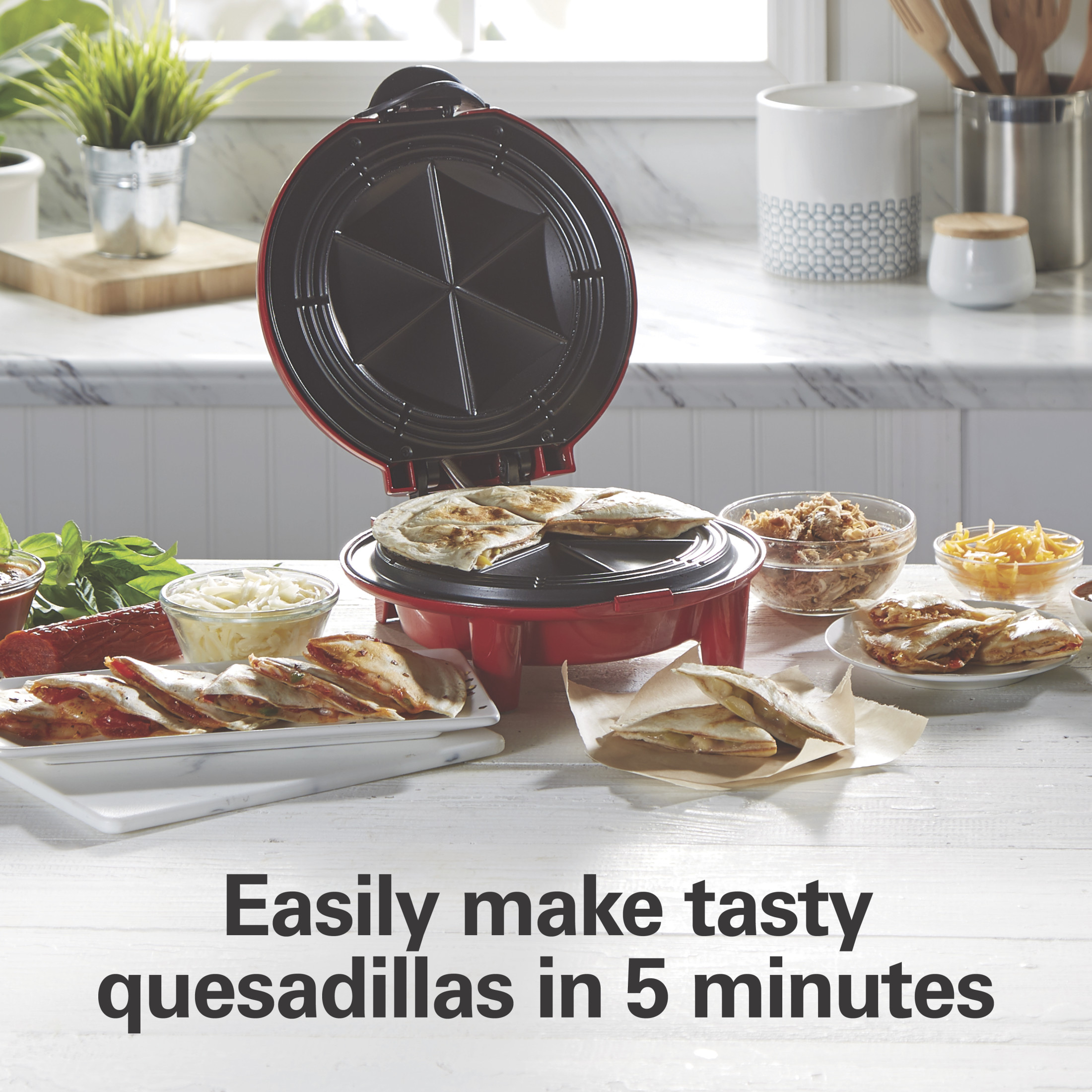Hamilton Beach Quesadilla Maker, 8" Round, Makes 6 Wedges, Red