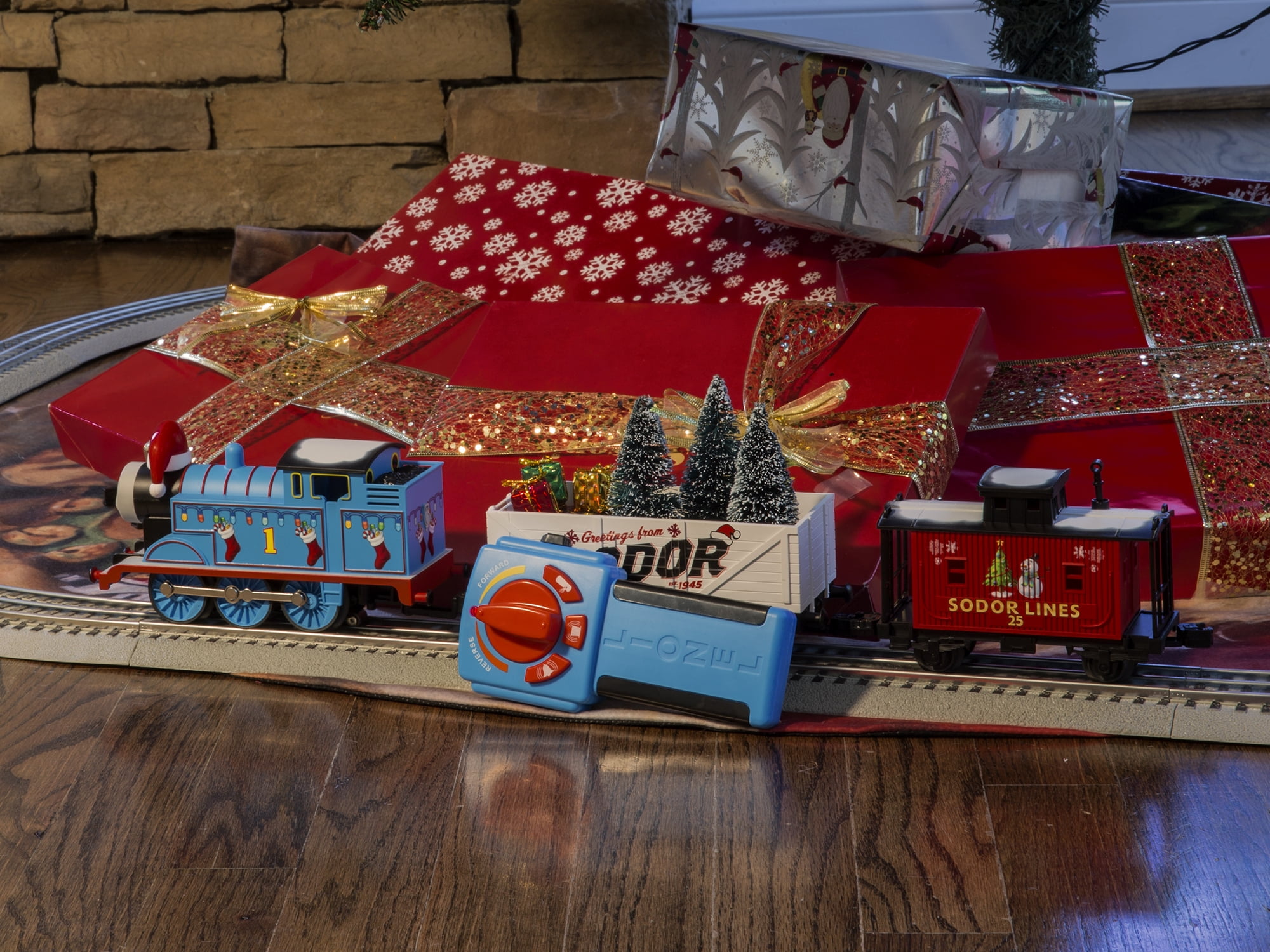 Lionel Thomas & Friends Christmas O Gauge Model Train Set with Remote and Bluetooth Capability - 2