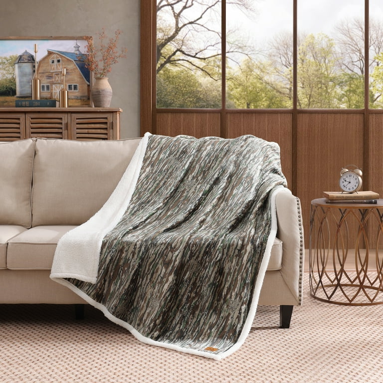 Mossy oak throw blanket sale