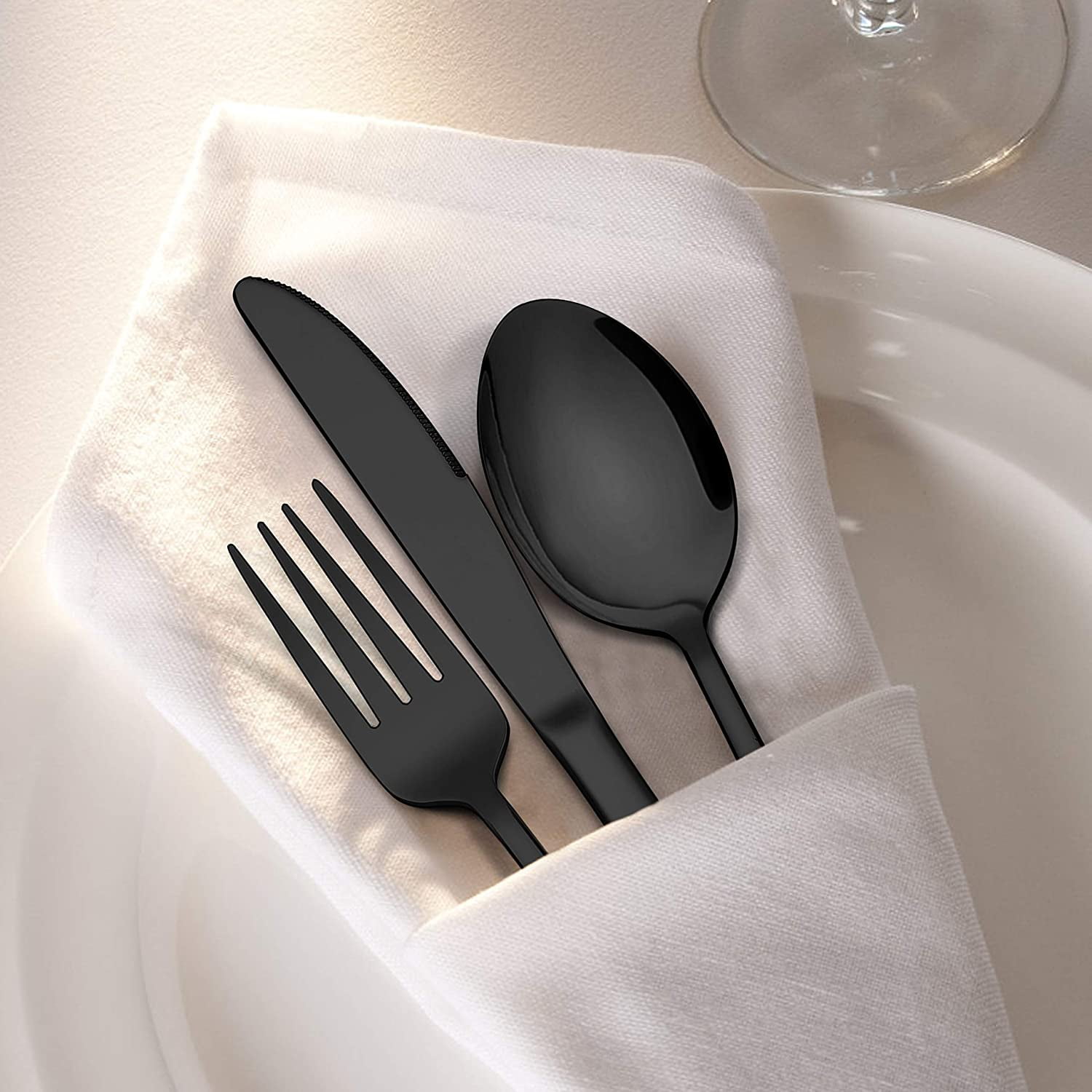 Black Silverware Set, Vesteel 20 Piece Stainless Steel Flatware Cutlery Set for 4, Mirror Finish, Dishwasher Safe