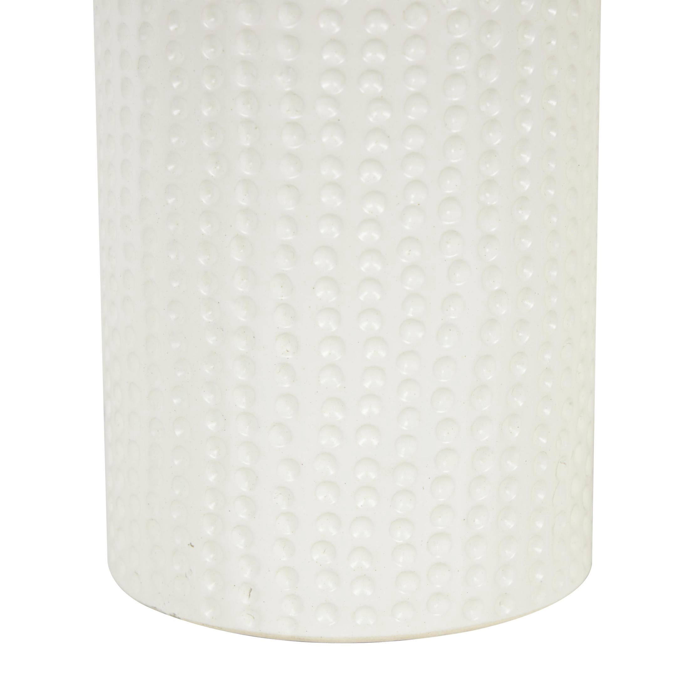 DecMode 2 Candle White Ceramic Leaf Candle Holder with Abstract Spotted Pattern and Gold Accents, Set of 2