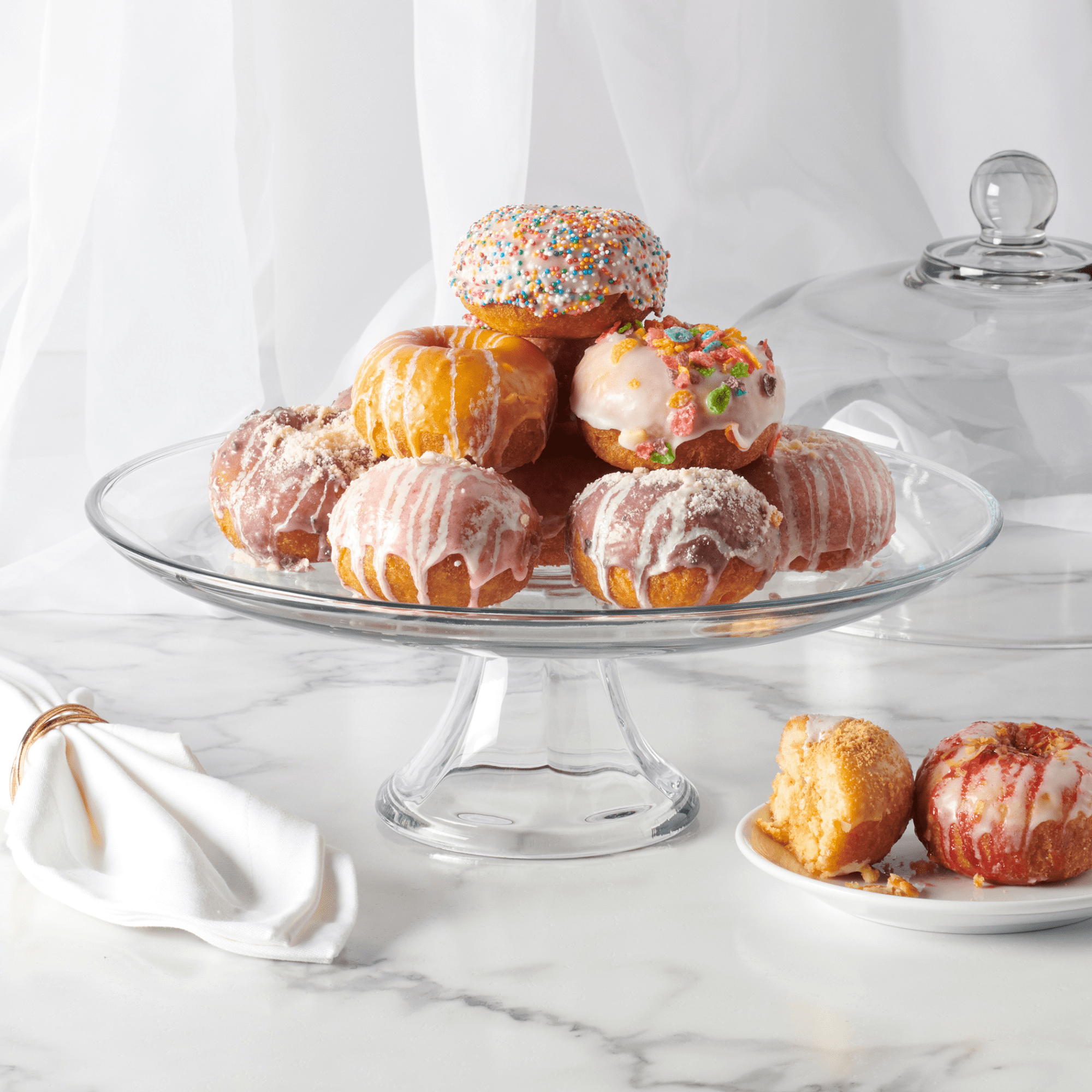 Anchor Hocking Glass Cake Stand with Dome, 2 Piece Set
