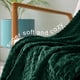 thumbnail image 3 of Manta exclusiva Mezcla de forro polar verde bosque 130 x 180 cm, 3 of 9