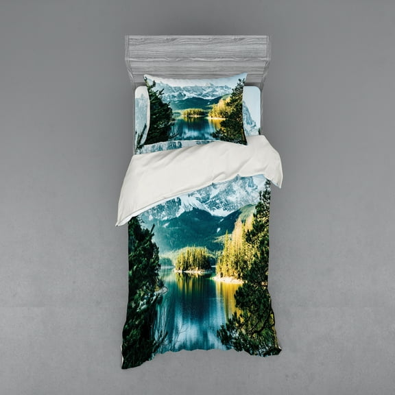 Ambesonne Winter Bedding Set 3 Pcs, Mountain Frozen Lake, Twin XL, Green White