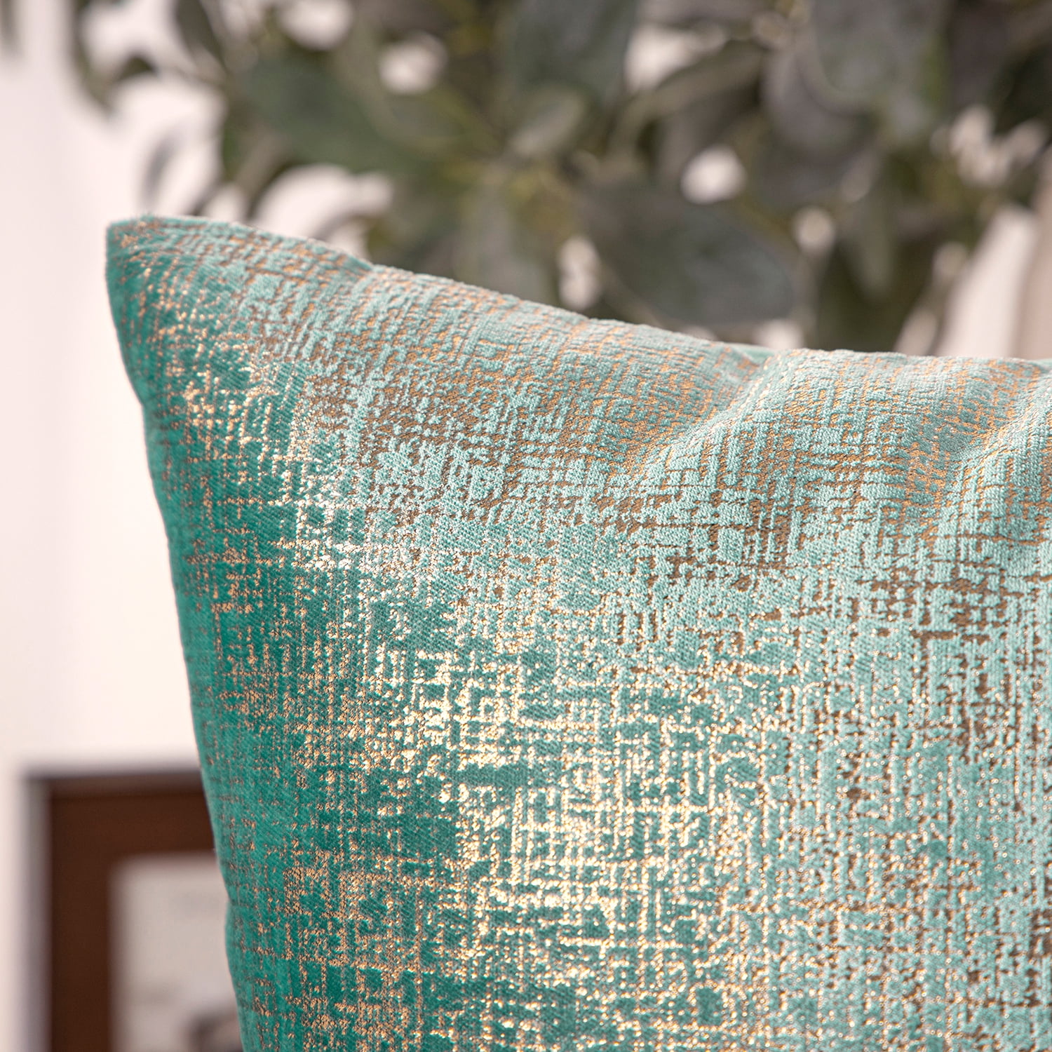 Phantoscope Bronzing Soft Solid Velvet Decorative Throw Pillow for Couch, Turquoise, 18" x 18", 2 Pack