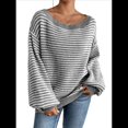 thumbnail image 3 of Suéter de Punto Holgado Informal de Larga con Rayas y Hombros Descubiertos para Mujer (Otoño 2025) Gris XL, 3 of 7