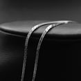 thumbnail image 3 of Collar de cadena Yinane Acero inoxidable 18' Plata, 3 of 8