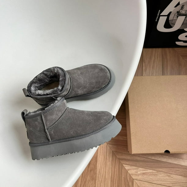 Botas de nieve de invierno de piel auténtica con suela gruesa y tacón bajo para mujer